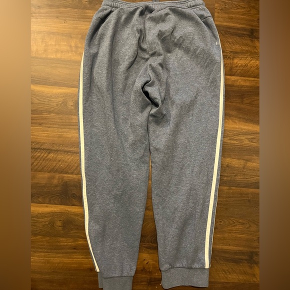 Adidas Essentials 3-Stripes Fleece Joggers - Picture 3 of 5